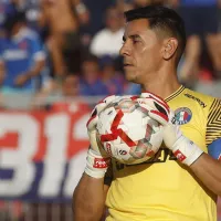 Sorpresiva salida remece a Audax Italiano: Oscar Ustari se va tras solo un semestre