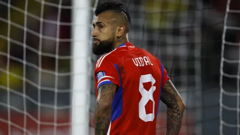 Arturo Vidal no estará en el amistoso con Paraguay y ruega para entrar en la nómina de Copa América.