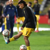 Luciano Cabral decide su futuro en una danza de millones: los sueldos que ofrecen Colo Colo y Grupo Pachuca