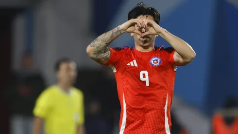 La Roja se reencontró con los abrazos en su vuelta al Nacional.