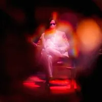De Noche con el Diablo ya tiene fecha de estreno en Chile: críticos la llenaron de elogios