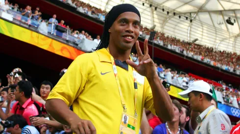 En Brasil le respondieron a Ronaldinho por sus críticas