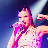 ¿Casi confirmado? Emilia vuelve a Chile y se acerca el anuncio de su concierto