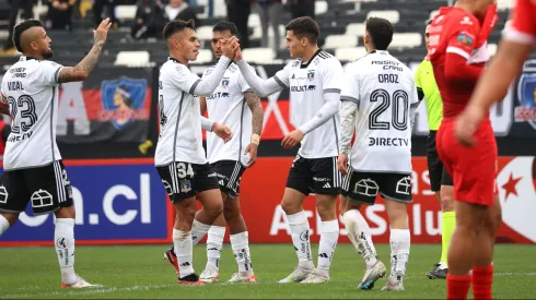 Colo Colo le pasó por encima a Colegio Quillón en la Copa Chile.