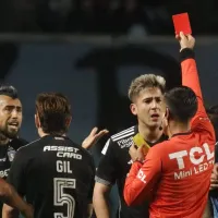 “Tienes a Maxi Falcón...”: Johnny Herrera responde a reclamo de Arturo Vidal por expulsión