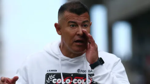 Almirón al parecer tendrá pronto al delantero que busca.