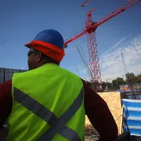 Sueldo mínimo llega a los 500 mil pesos: ¿Quiénes se beneficiarán y quiénes no?