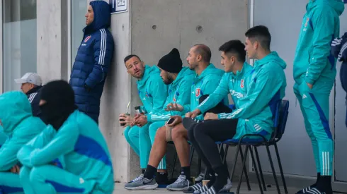 El volante está con un vendaje en la rodilla derecha.