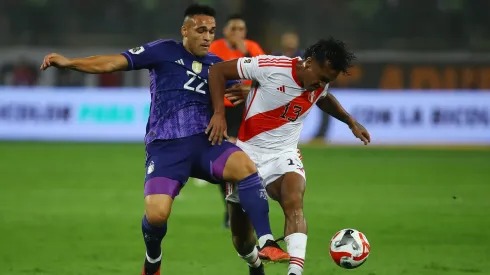 Lautaro comanda el ataque argentino, se lo ganó tras anotarle a la selección chilena la fecha pasada.