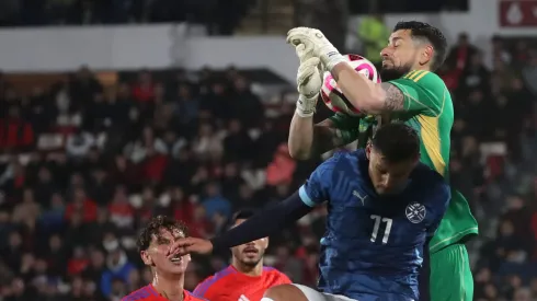 Chile tendría cambio de arquero.