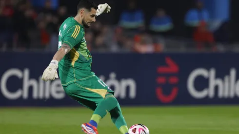 Gabriel Arias vuelve a la titularidad en la Roja.