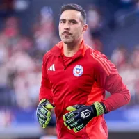 Venezolanos reclaman contra la Conmebol por premio a Claudio Bravo