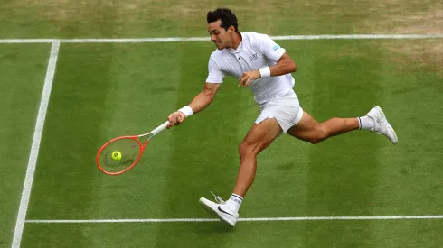 Cristian Garin en su partido de cuartos de final de Wimbledon 2022, contra Nick Kyrgios.