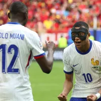 Sigue sin mostrar la chapa de favorito: Francia gana con lo mínimo y se mete en cuartos