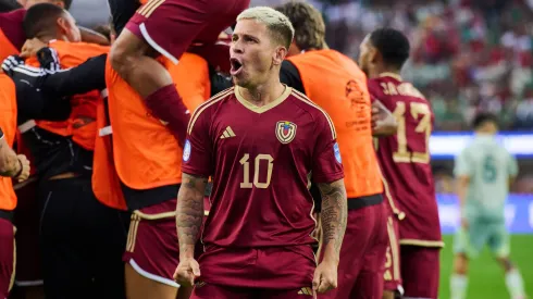 Yeferson Soteldo no se guardó nada contra los hinchas mexicanos