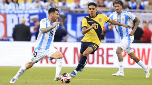 Su último enfrentamiento fue triunfo 1 a 0 para los de Scaloni en un amistoso disputado a principios de junio.