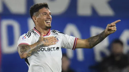 Saldivia se queda en Colo Colo