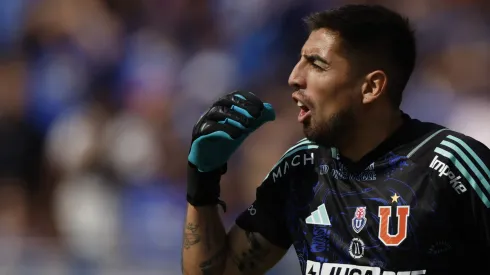 Gabriel Castellón será el golero azul ante Everton.