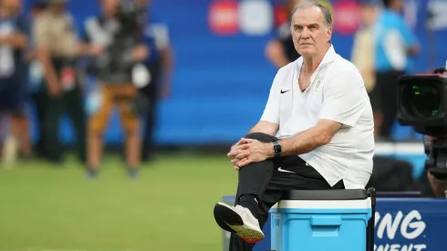 Marcelo Bielsa se lleva medalla con Uruguay.