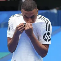 Iván Zamorano se emociona al ver a Kylian Mbappé con su camiseta del Real Madrid: \'Pesa muchísimo\'
