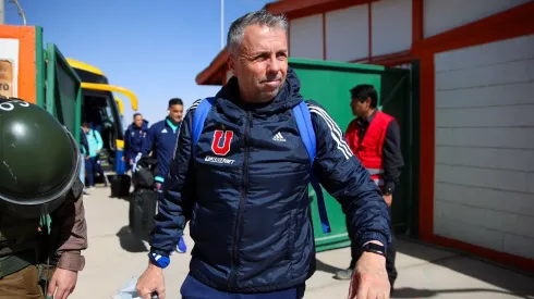 Gustavo Álvarez vivió un momento de distensión en El Salvador.