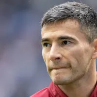 Se queda en Inter o vuelve a la U de Chile: las contradicciones en torno a Charles Aránguiz