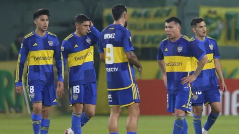 Gary Medel jugó casi todo el partido ante Defensa y Justicia.
