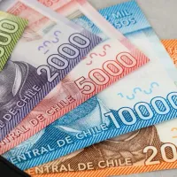 ¿Cómo postular al Bono 50 años de matrimonio? Así puedes recibir el pago de más de $425 mil