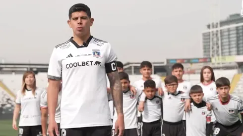 Los capitanes albos le rindieron homenaje a David Arellano