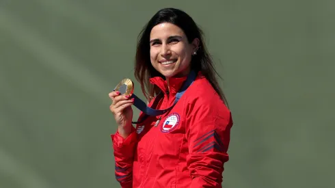 ¡Primera mujer chilena en colgarse la dorada! Francisca Crovetto se metió de lleno a la historia del deporte nacional.