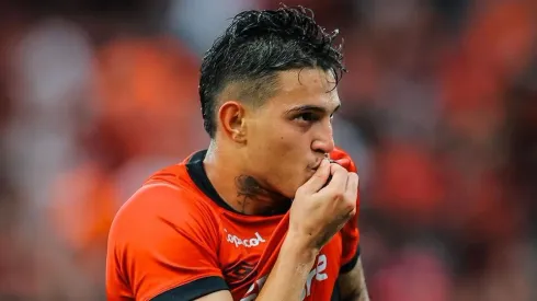 Jader Gentil tiene avanzadas conversaciones para llegar a la UC.