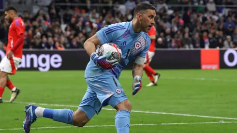 Claudio Bravo se refirió a lo que busca tras su salida del Betis.