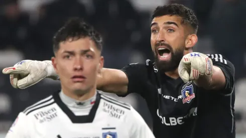 Amor se puso guantes y escudo para ahuyentar a los críticos albos.