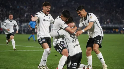 Colo Colo se hizo fuerte de local.
