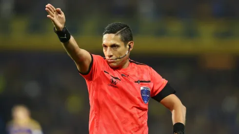 Jesús Valenzuela recibe fuertes críticas por su cometido localista