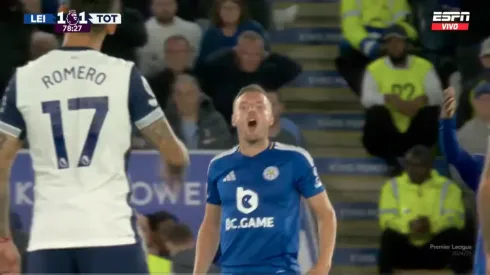 El histórico delantero paró en seco al central argentino