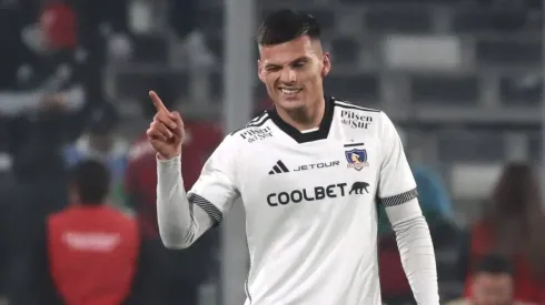 El ex Santiago Wanderers sigue ganándose a los colocolinos a punta de golazos.