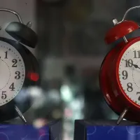 ¿En qué mes cambia la hora en Chile? Conoce cuándo es el cambio de hora este 2024