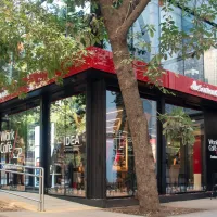 ¿Qué son los Coworks? La tendencia que ha llegado a malls y bancos en Chile