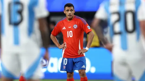 Alexis Sánchez no llega a jugar contra Argentina y Bolivia, según los italianos