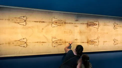 Nuevo estudio sugiere que el Santo Sudario de Turín podría ser auténtico