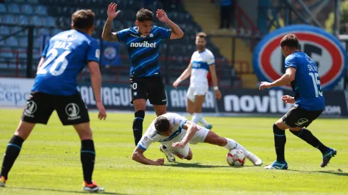 Huachipato y Universidad Católica igualaron sin goles en la fecha 6 del Campeonato Nacional 2024.