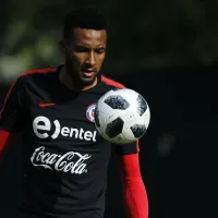 Mundialistas chilenos felicitan a Lawrence Vigouroux por su citación a la Roja con una broma