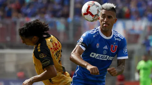 Leandro Fernández ante Luciano Cabral.