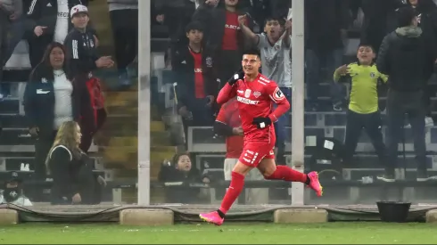 Patricio Rubio celebrando en el Monumental.