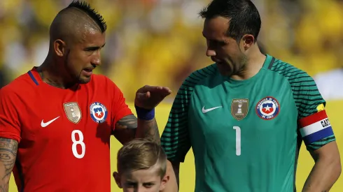 Bravo le dijo a Vidal que Colo Colo tiene chances de ganar la Copa Libertadores