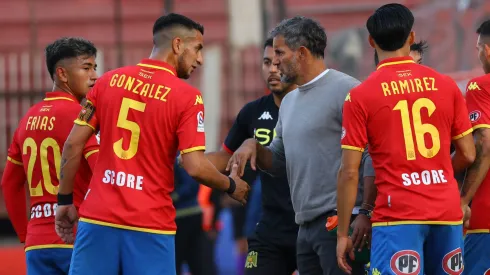 Miguel Ponce dejó los ánimos tensos en Unión Española