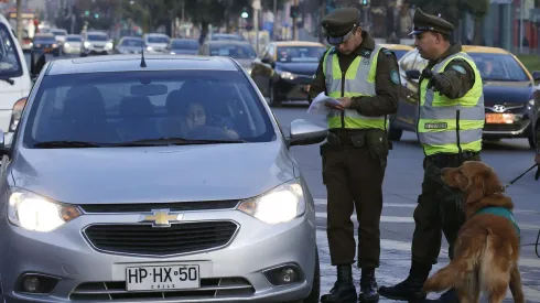 Hasta $99.000: Estas son las multas por no pagar el permiso de circulación