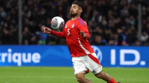 Paulo Díaz es elegido por los expertos como capitán para la Roja