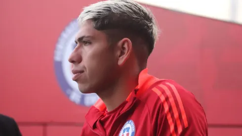 Carlos Palacios recibió un consejo del Mago Valdivia para el duelo contra Bolivia